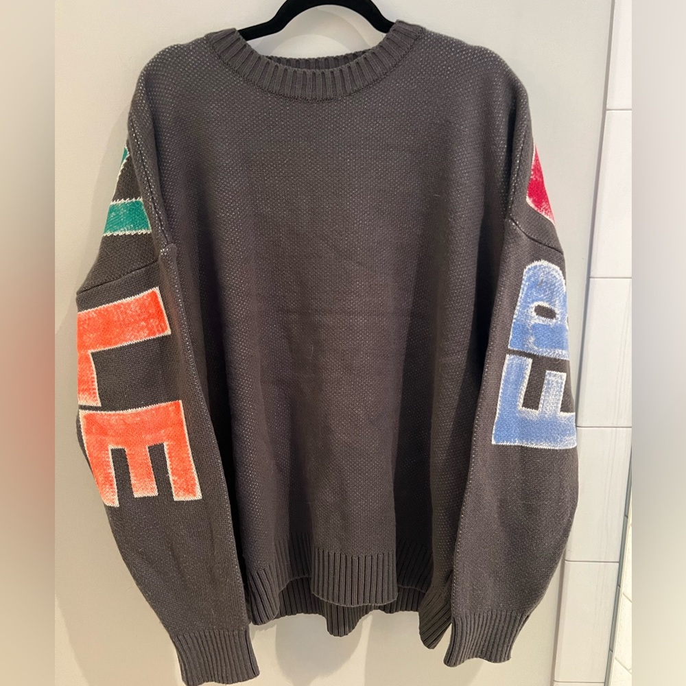 Neoity sweater